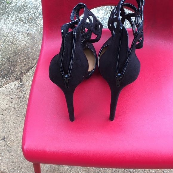 Black suede heels ankle design 5 in - Picture 3 of 5